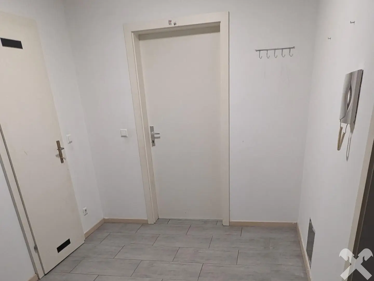 Rented 4-Room Apartment with Balcony and Loggia