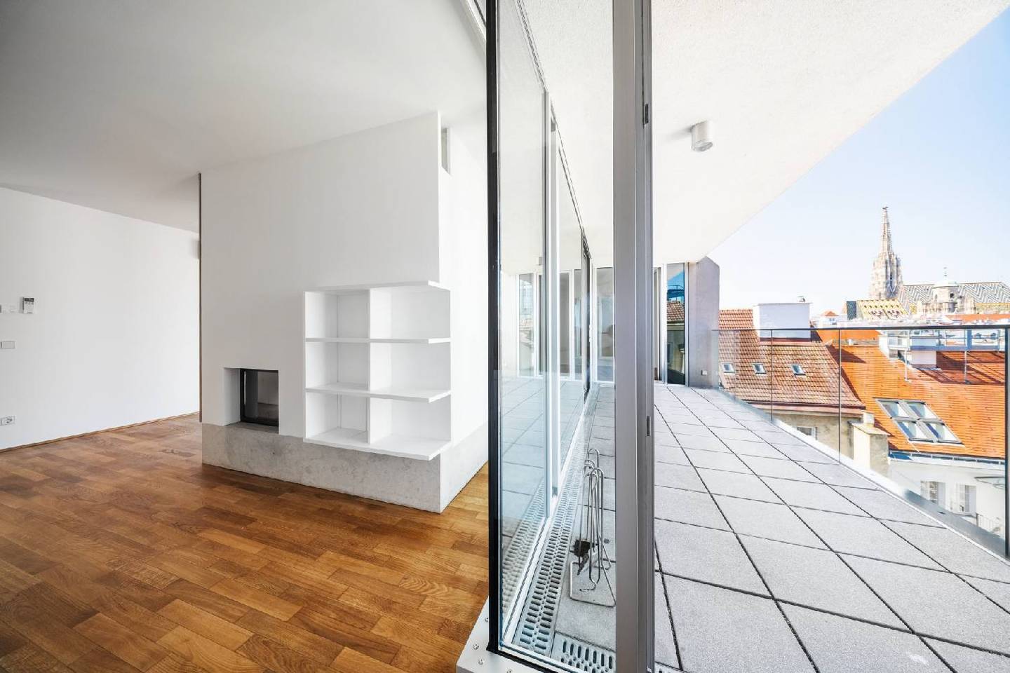 Dachgeschosswohnung mit Terrasse und Stephansdomblick