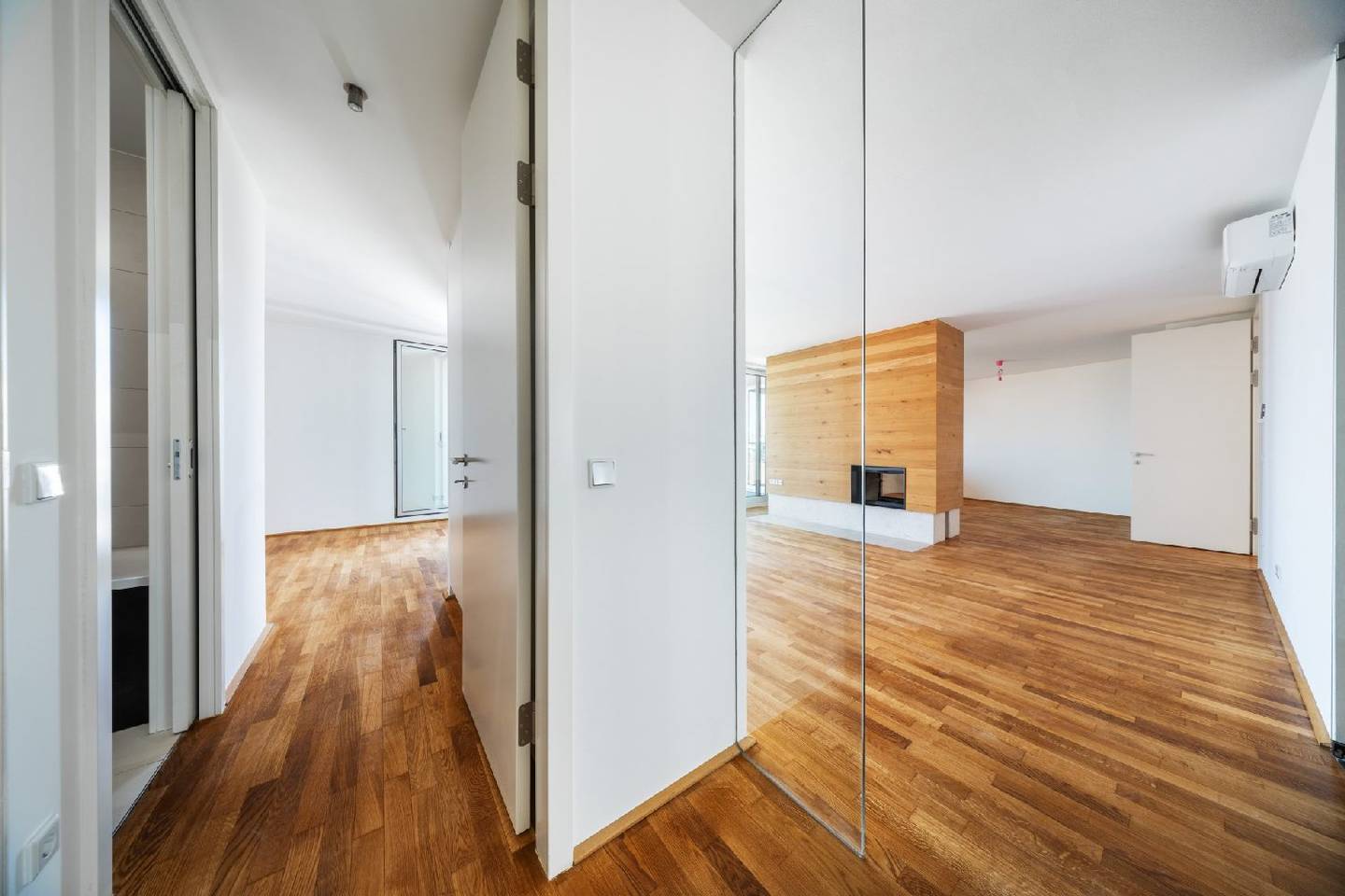 Dachgeschosswohnung mit Terrasse und Stephansdomblick