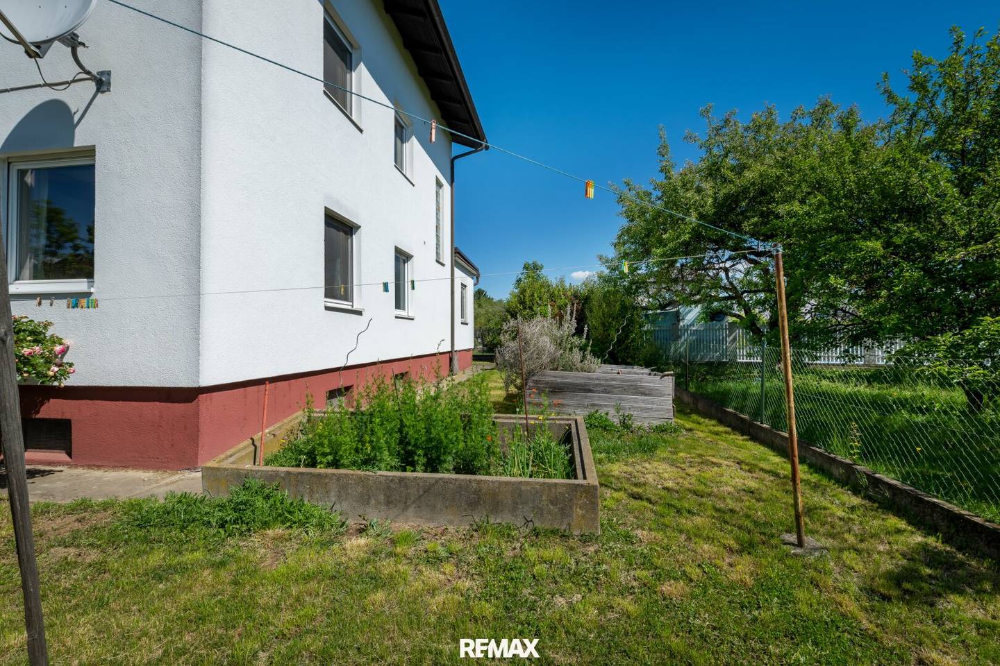 Einfamilienhaus mit Garten und Doppelgarage am Halmweg