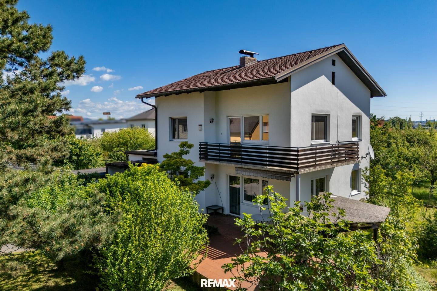 Einfamilienhaus mit Garten und Doppelgarage am Halmweg