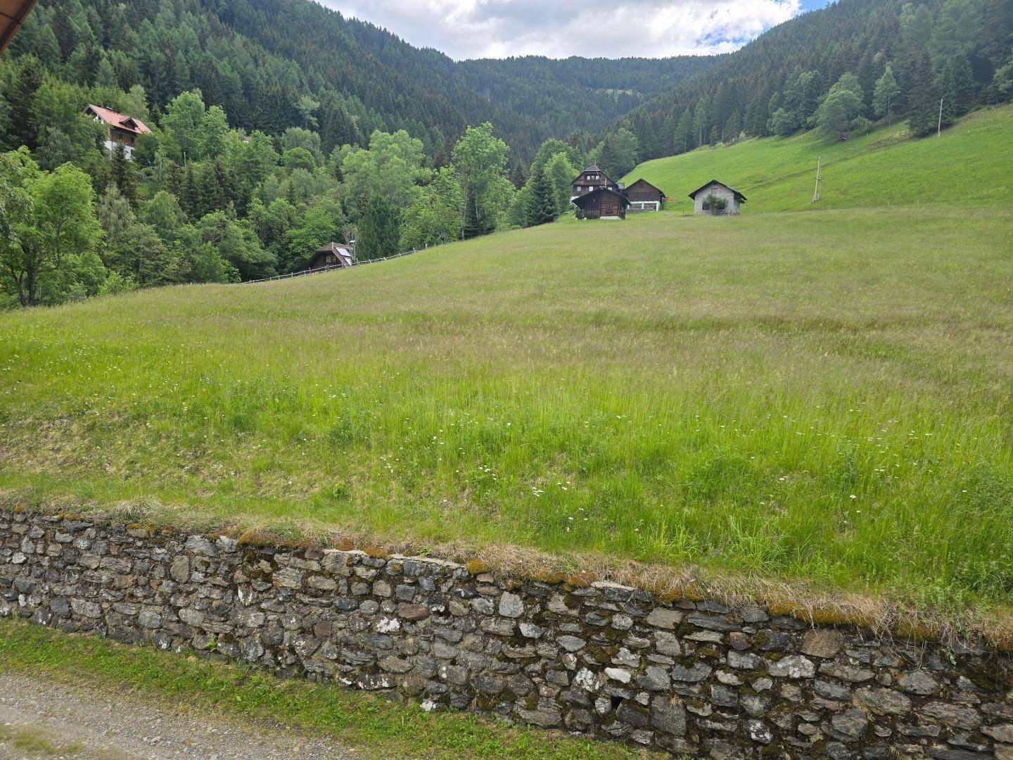 Baugrundstück mit Panoramablick in den Nockbergen