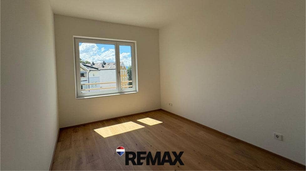 Erstbezugsw Wohnung mit privatem Dachgarten und Dachterrasse