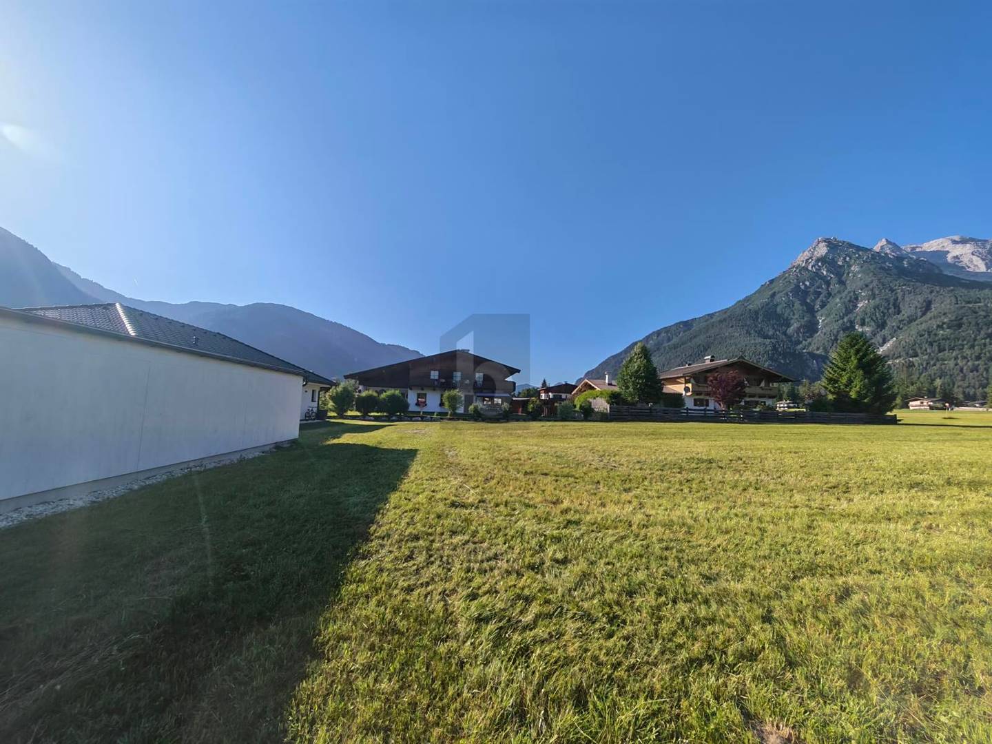 Sunny location with panoramic view ideal for apartment