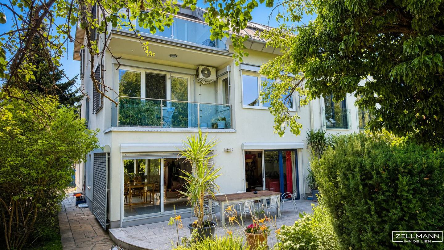 Architect-designed house with garden, pool and exceptionally flexible room concept | ZELLMANN IMMOBILIEN