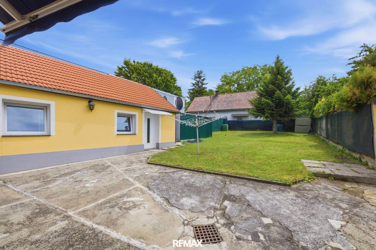 Charming House with Garden in Quiet Location