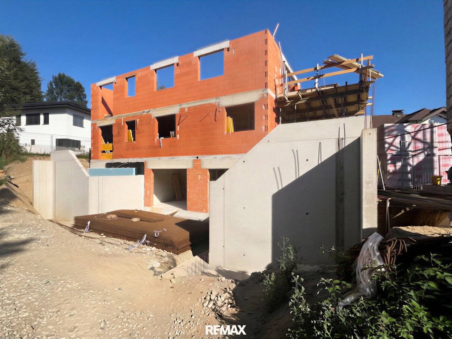 Maisonettewohnung mit Privatgarten und drei Terrassen