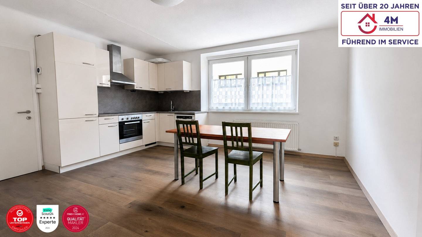 Well maintained 3 room apartment with spacious open kitchen