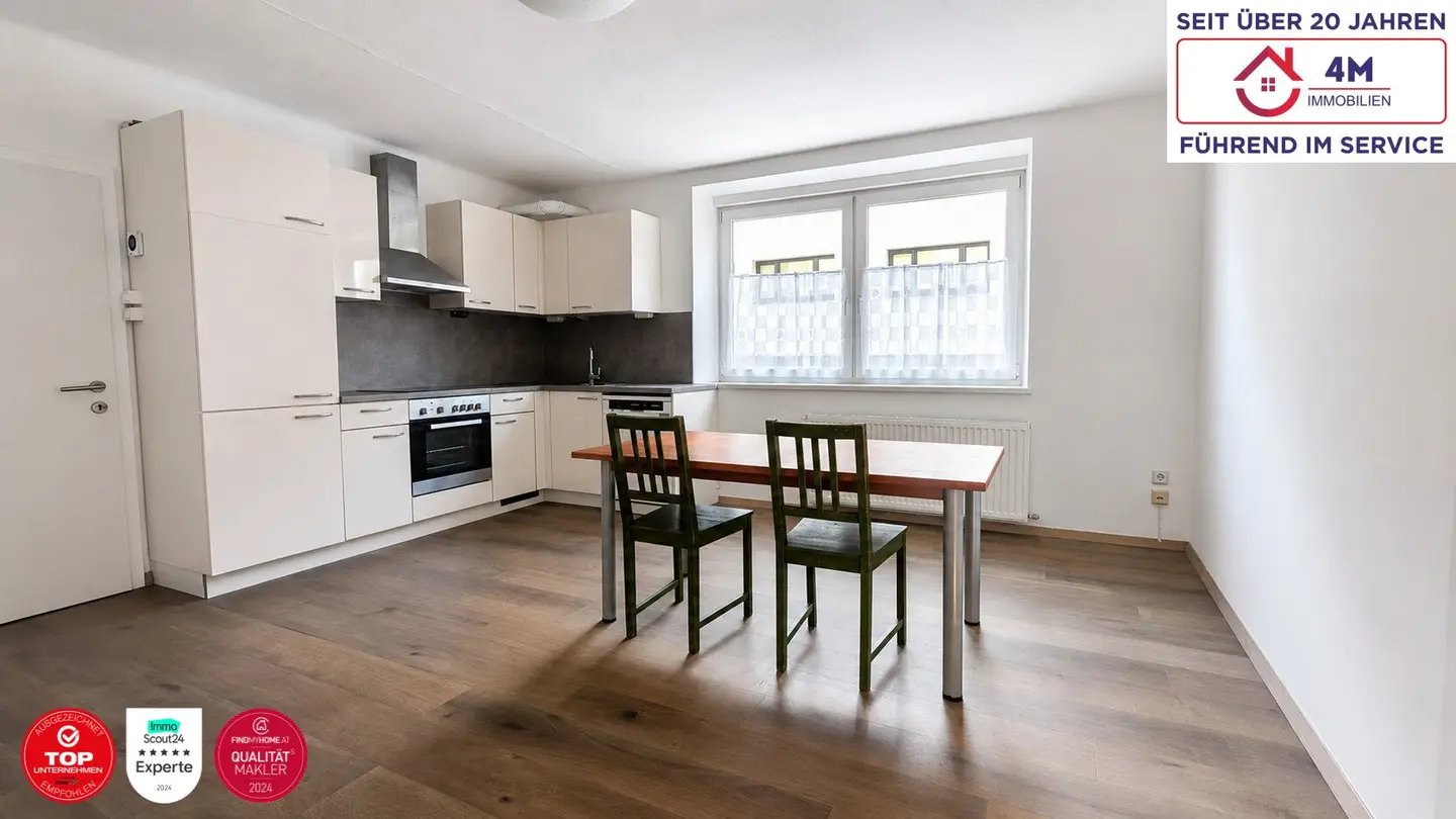 Well maintained 3 room apartment with spacious open kitchen
