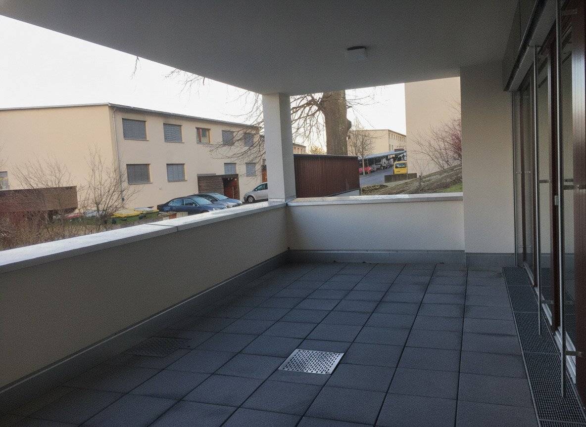 Apartment with terrace and underground parking in quiet location