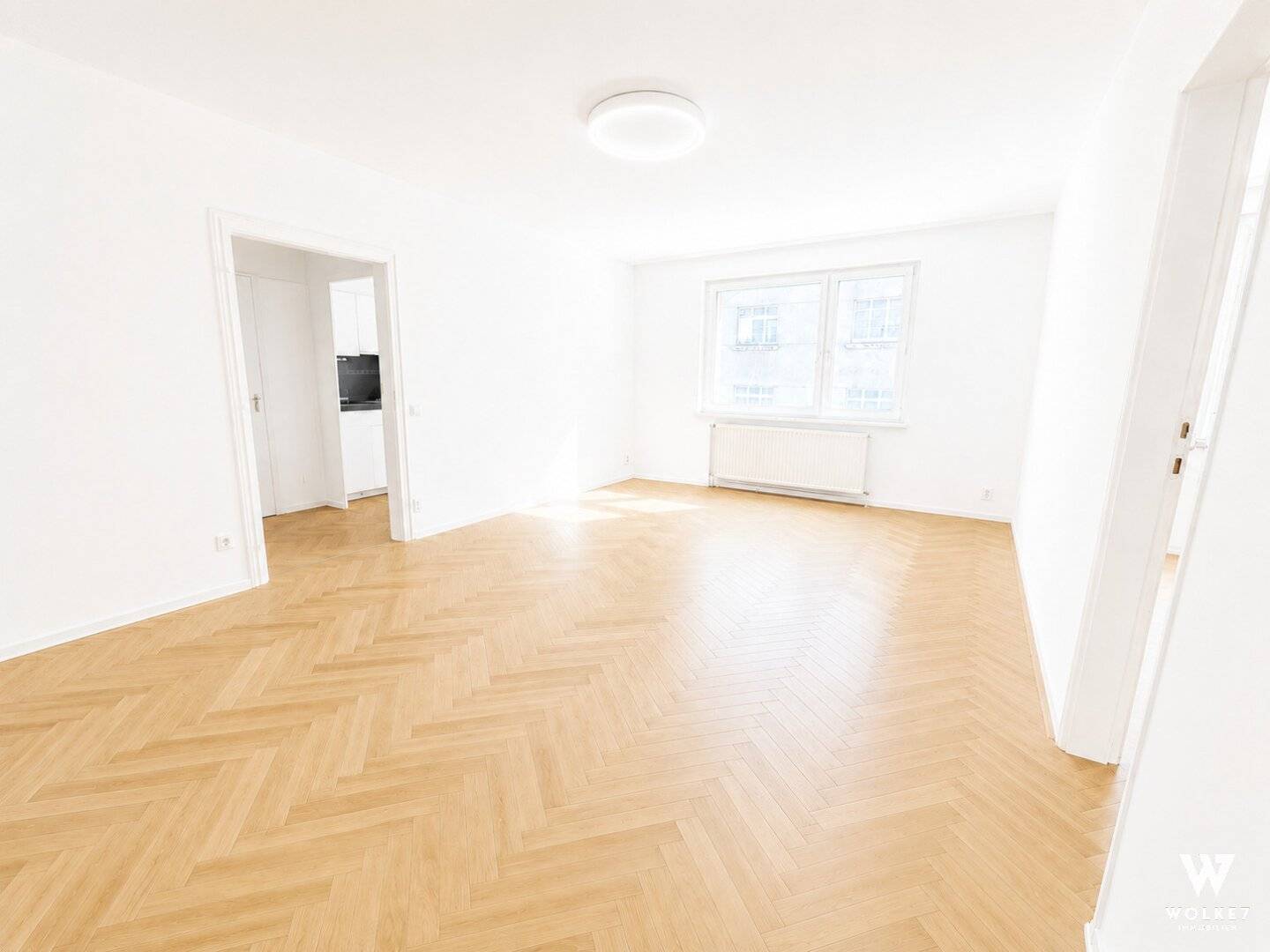 Bright new-build apartment with elevator in the 5th district