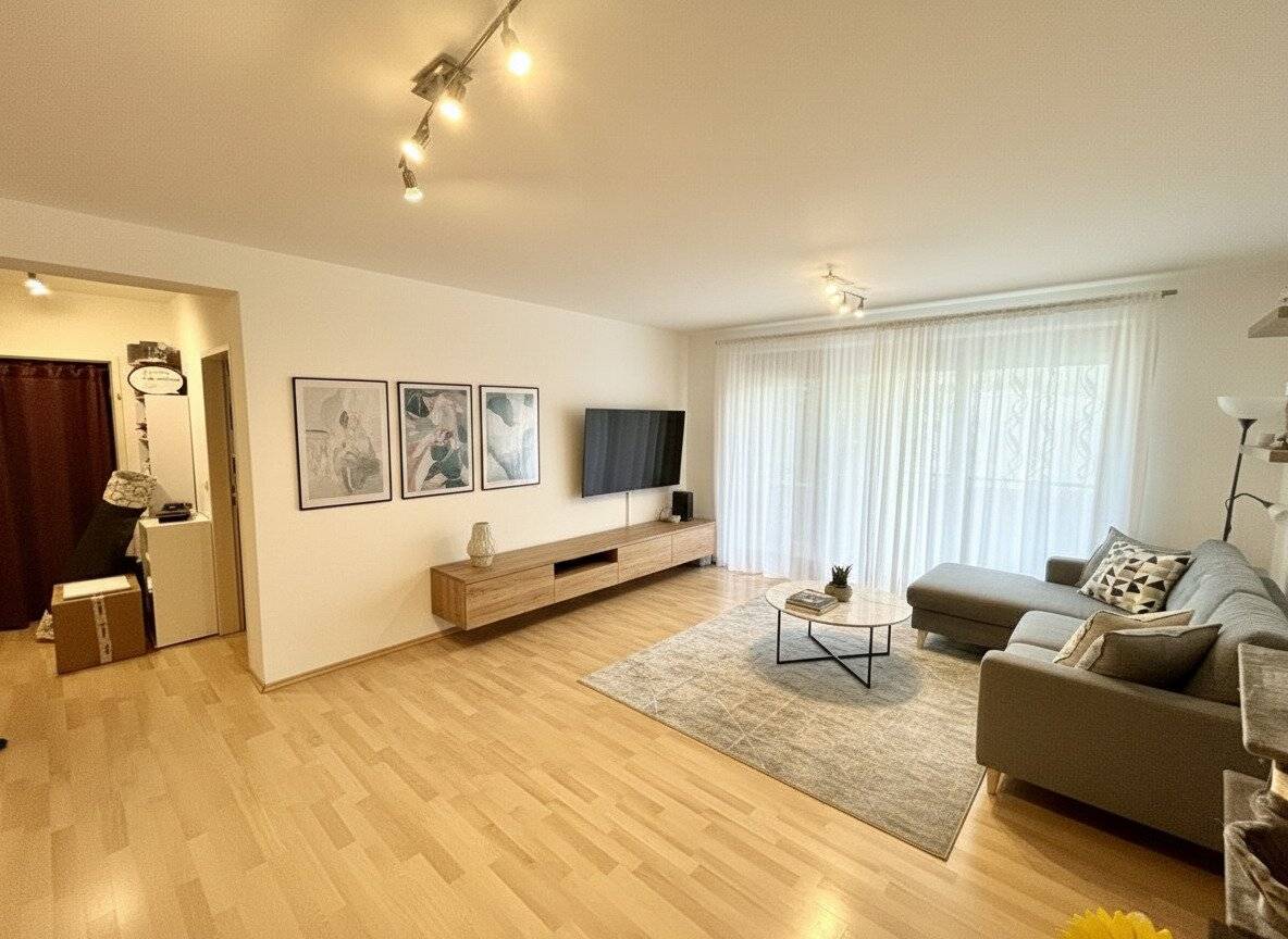 Erdgeschosswohnung mit Loggia in Seenähe