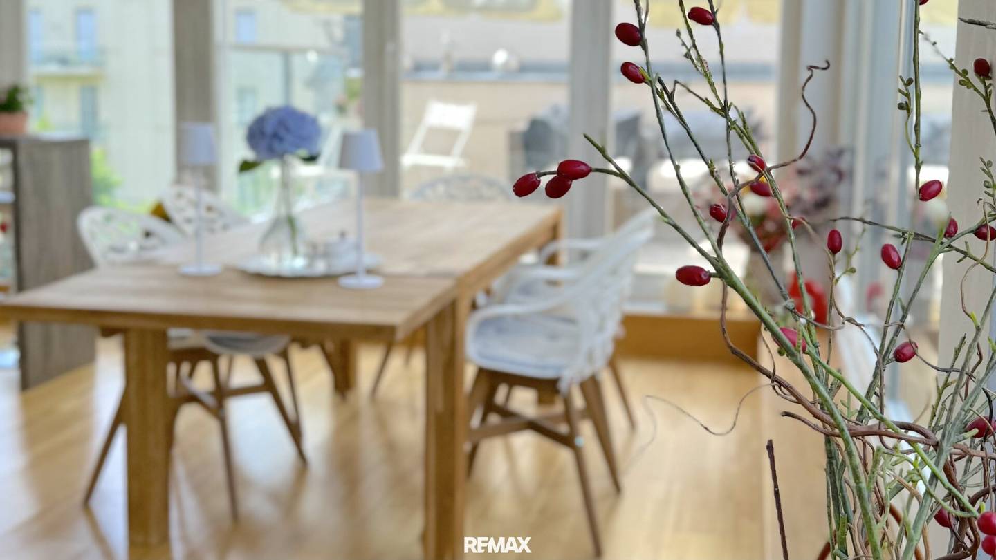 Penthouse mit Terrassen und Balkon in historischem Klosterensemble
