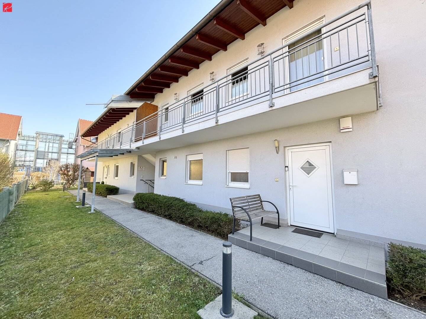 Wohnung Zentral gelegen Sonniger Balkon mit Grünblick