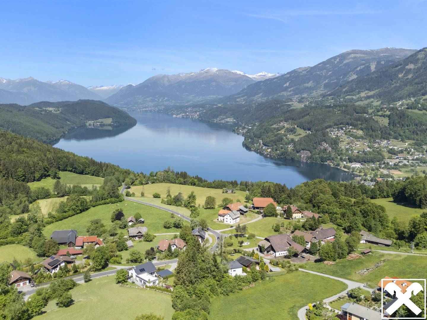 Haus mit Panoramablick und Garten am Millstätter See