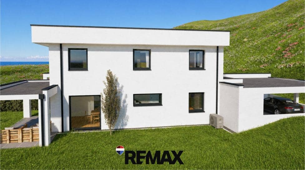 New build family house with terrace and garden