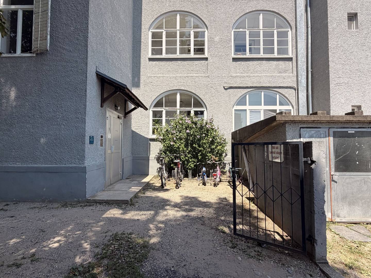 Helle Wohnung mit Einbauküche in Puntigam