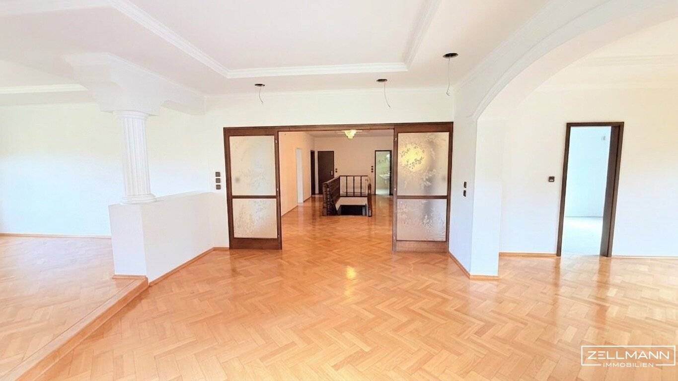 House-like living in Rodaun – spacious maisonette with balcony and garage | ZELLMANN IMMOBILIEN