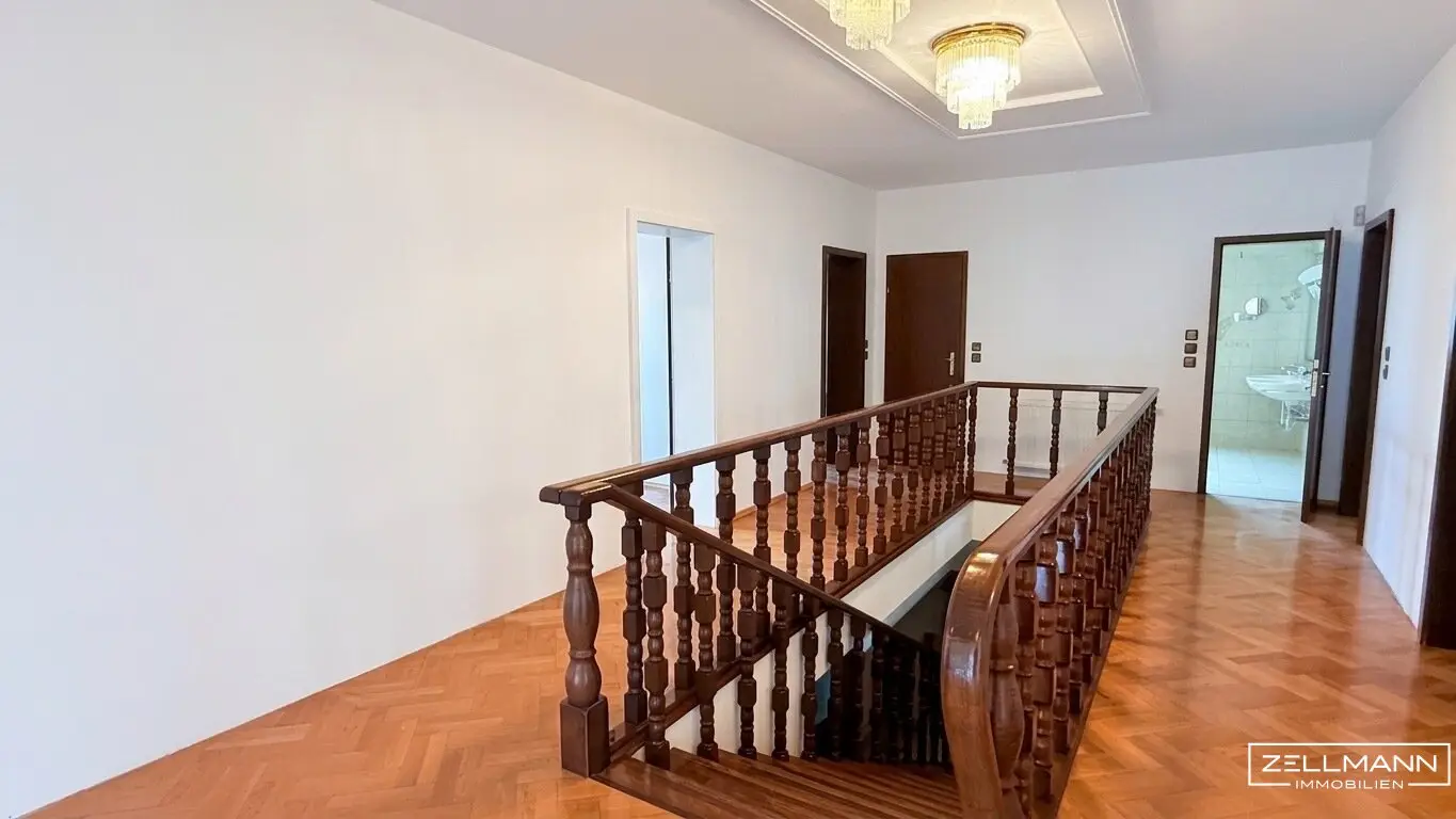 House-like living in Rodaun – spacious maisonette with balcony and garage | ZELLMANN IMMOBILIEN