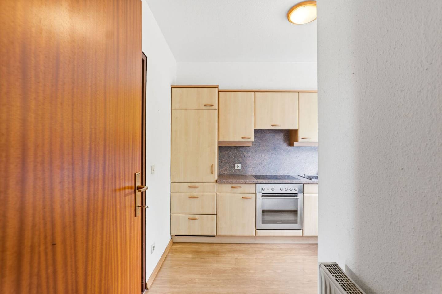 Reihenmittelhaus mit Garten und separater Küche