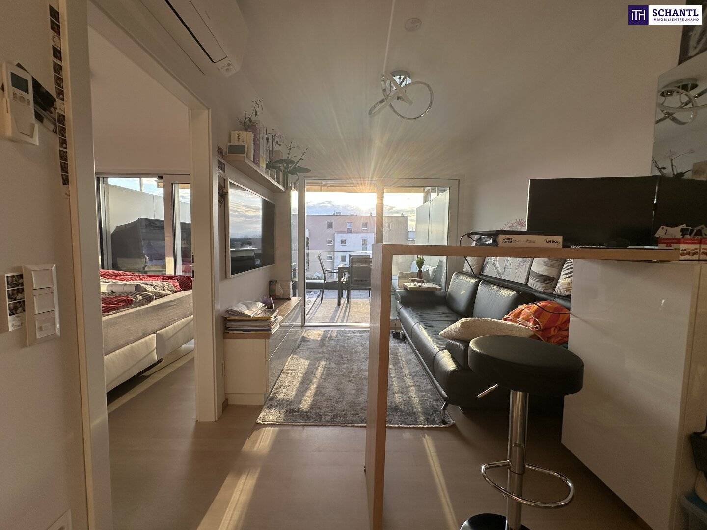 HAMMER! Exklusive Dachterrassenwohnung mit Seeblick und eigenem Seezugang an der Copacabana! Möbliert - das perfekte Wohngefühl in Kalsdorf!