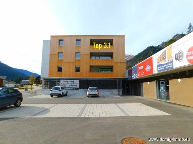 Ferienwohnung mit Panorama und Tiefgarage in Wald am Arlberg