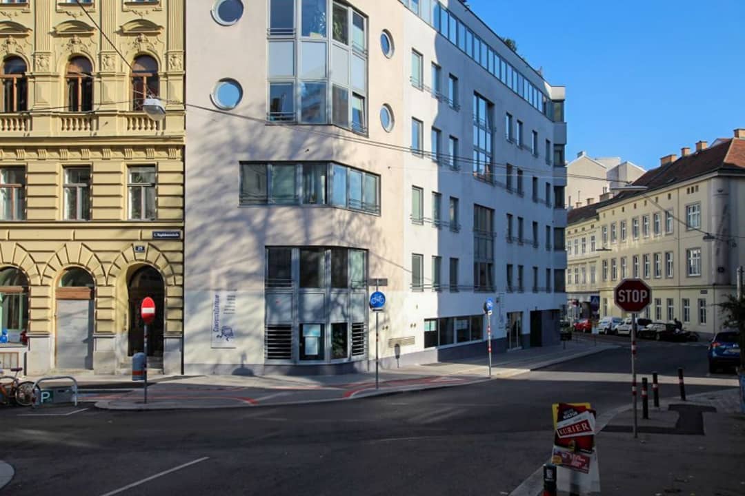 Stapelparkplatz in zentraler Lage nahe U3