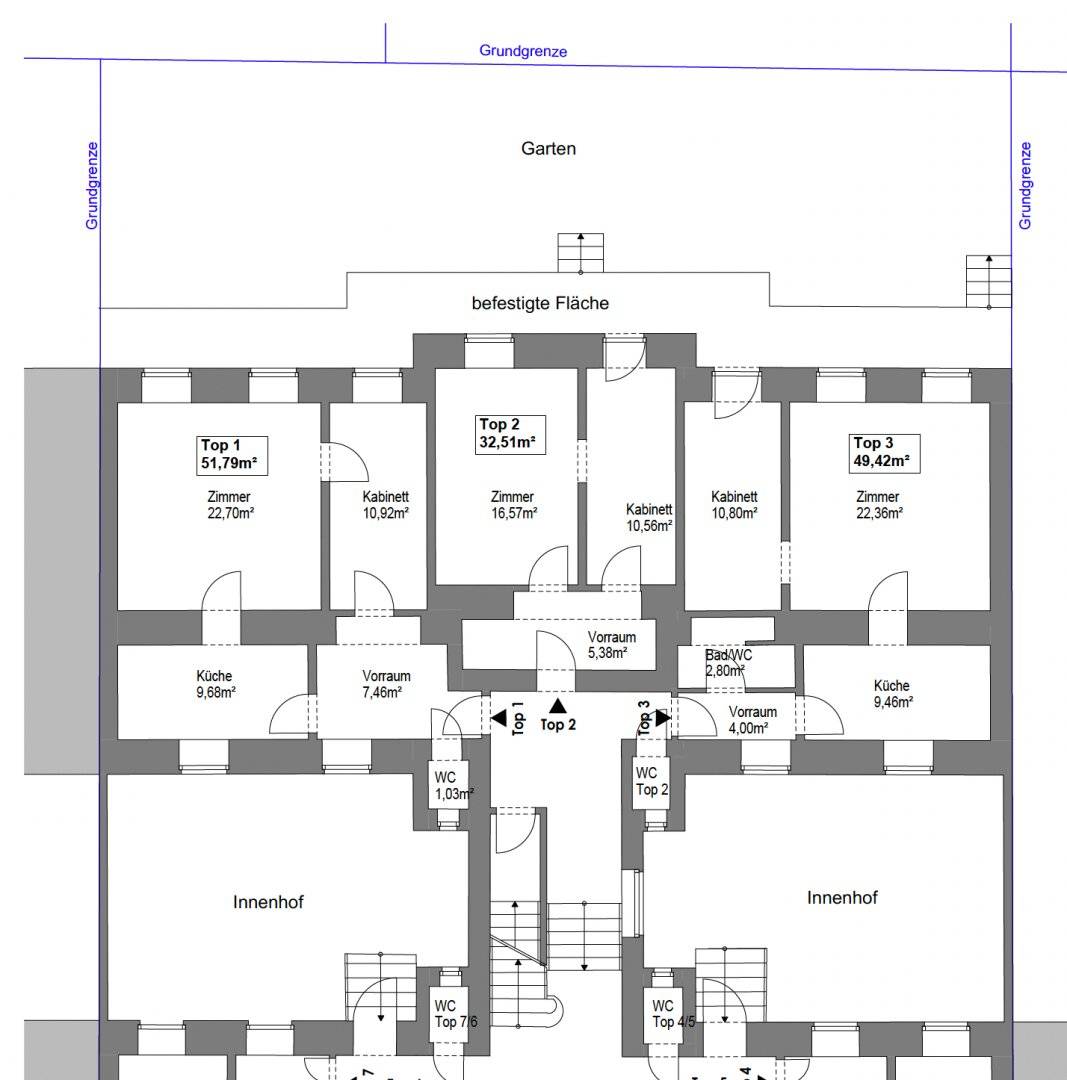 Family apartment with large garden in historic building