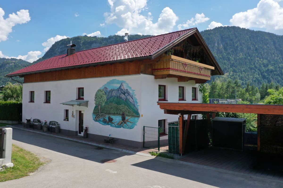Historisches Bauernhaus mit Terrasse direkt am Lech