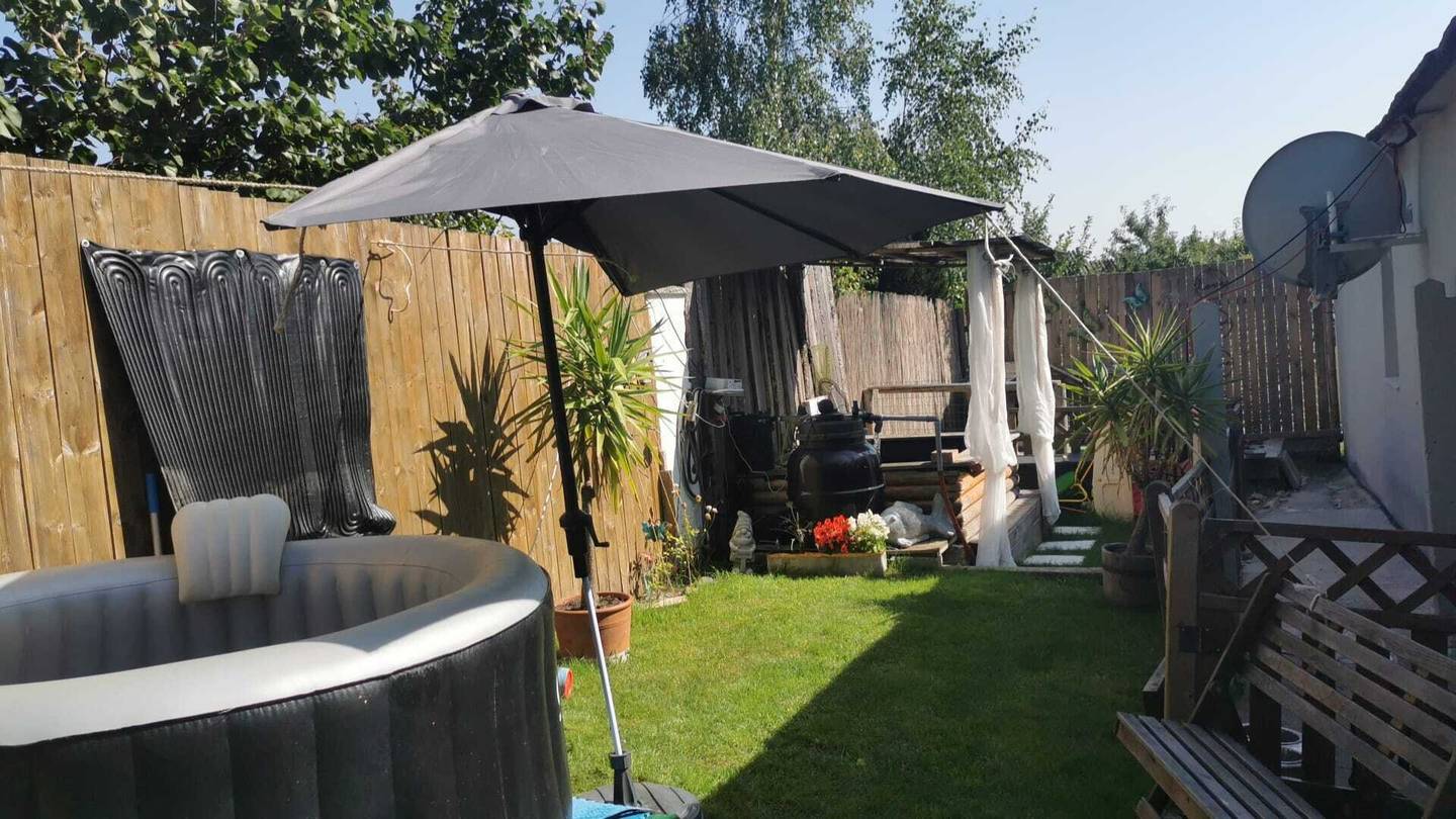 Charmantes Landhaus mit Garten und Kamin