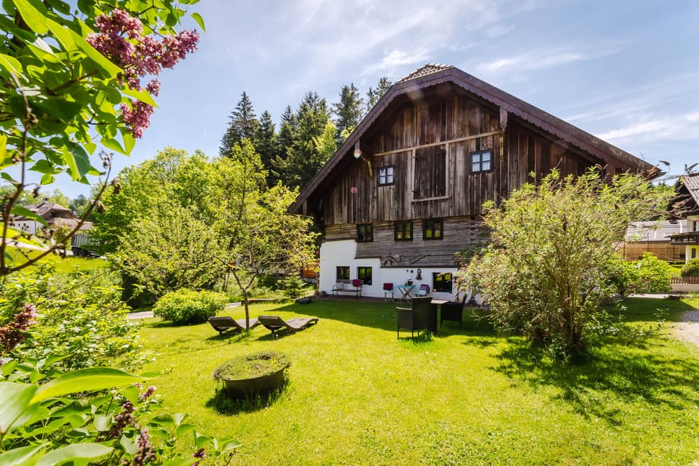 Historisches Bauernhaus mit Garten in Elixhausen