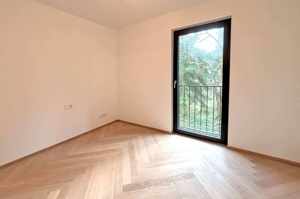 Helle Maisonettewohnung mit Aufzug und Fernblick