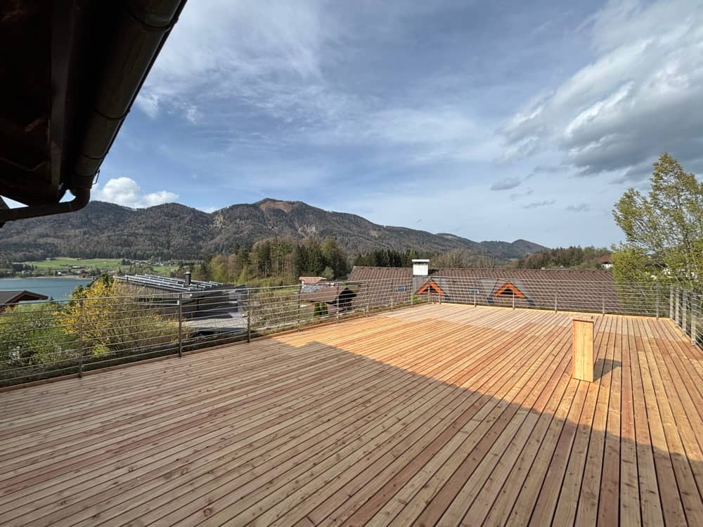 Dachgeschosswohnung mit Terrasse und Seeblick in Fuschl am See