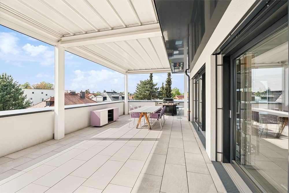 Penthouse with rooftop terrace and 360 degree view