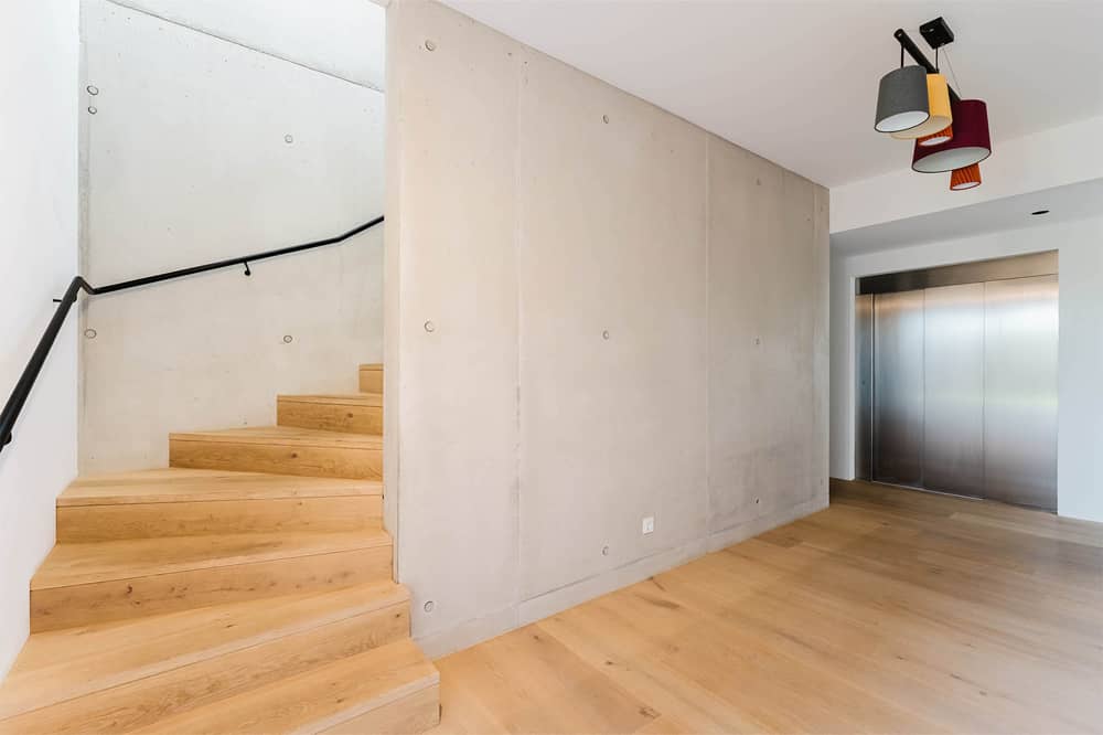 Helle Maisonettewohnung mit Garten und Panoramablick