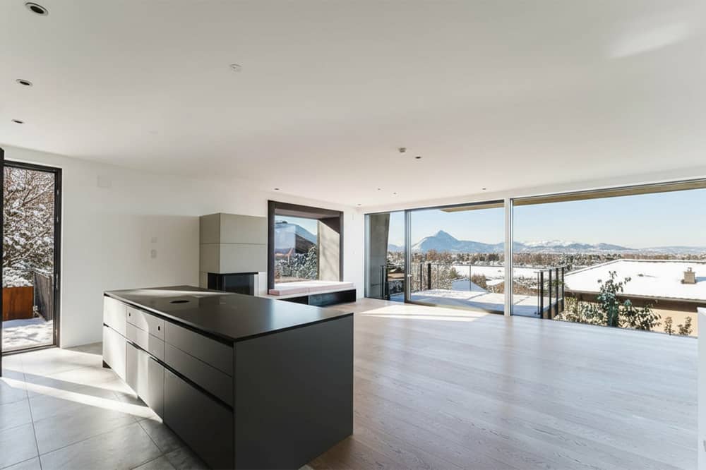 Helle Maisonettewohnung mit Garten und Panoramablick