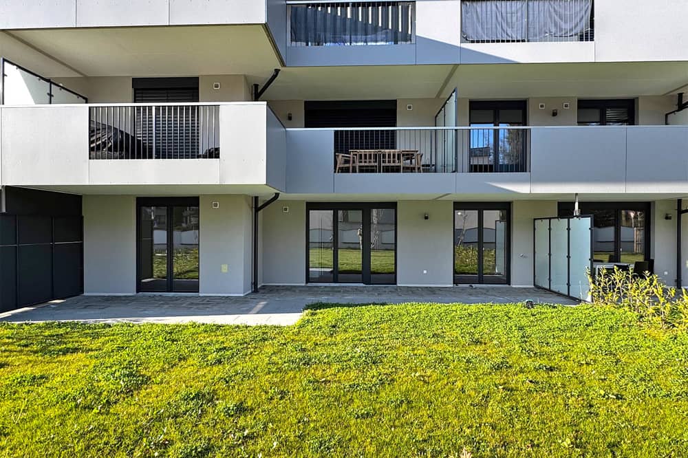 Garden apartment with terrace and private garden in Morzg