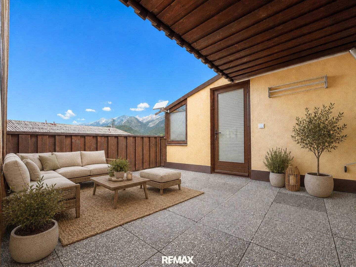 Apartment with Loggia and Underground Parking in Wattens