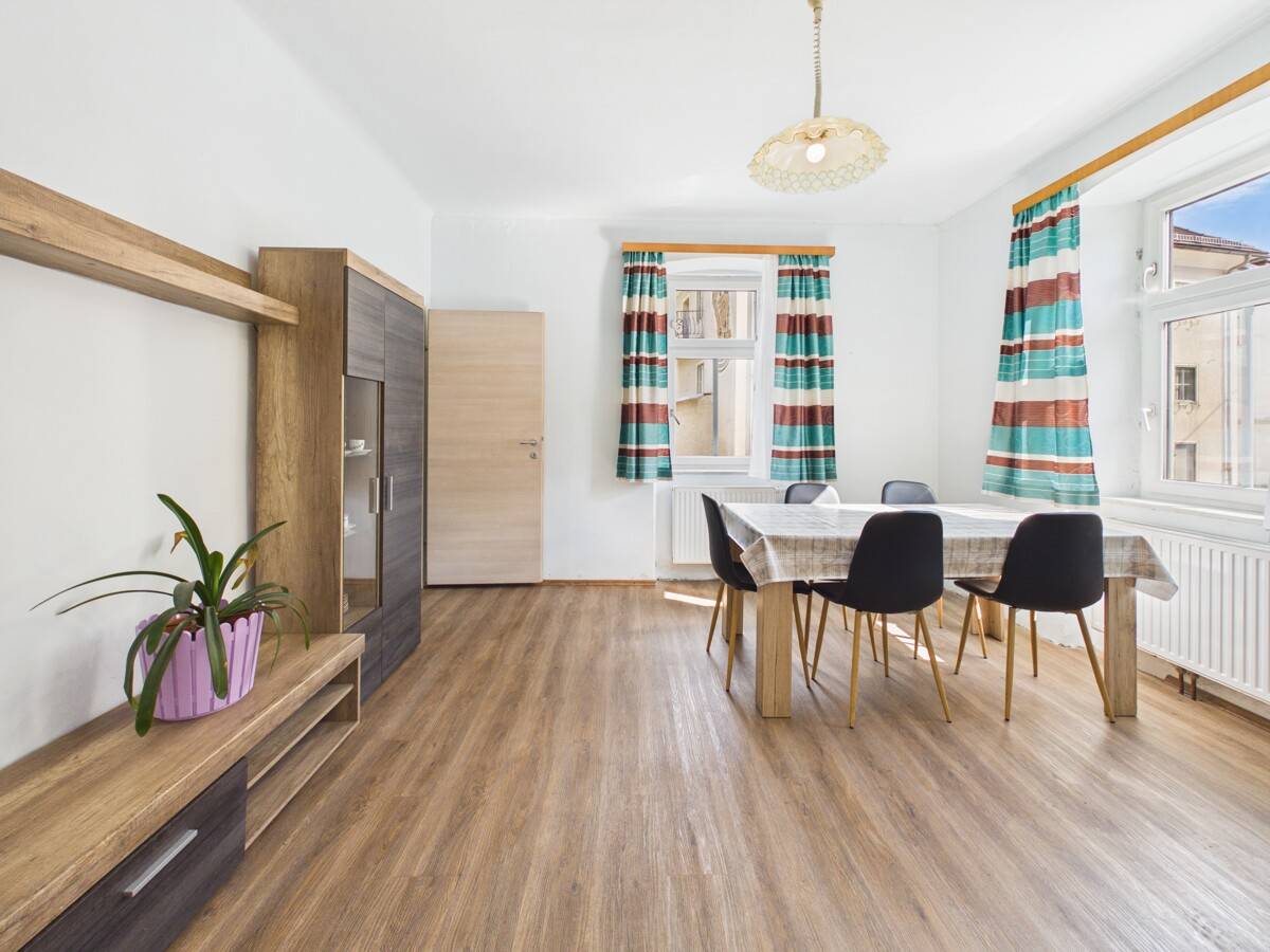 Charmantes Stadthaus mit Potenzial in zentraler Lage