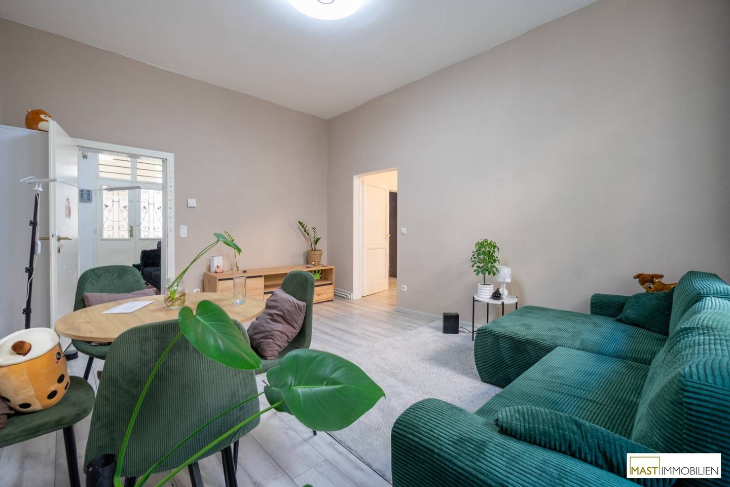 Charming 2-room apartment with optimal room layout in the popular Fasanviertel