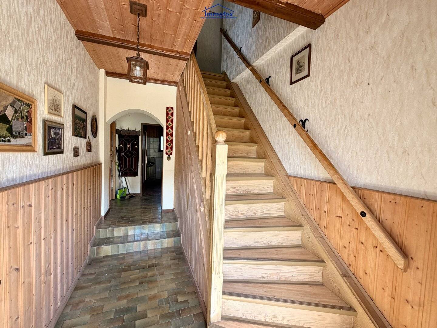 Einfamilienhaus mit Terrasse und Garten in ruhiger Lage