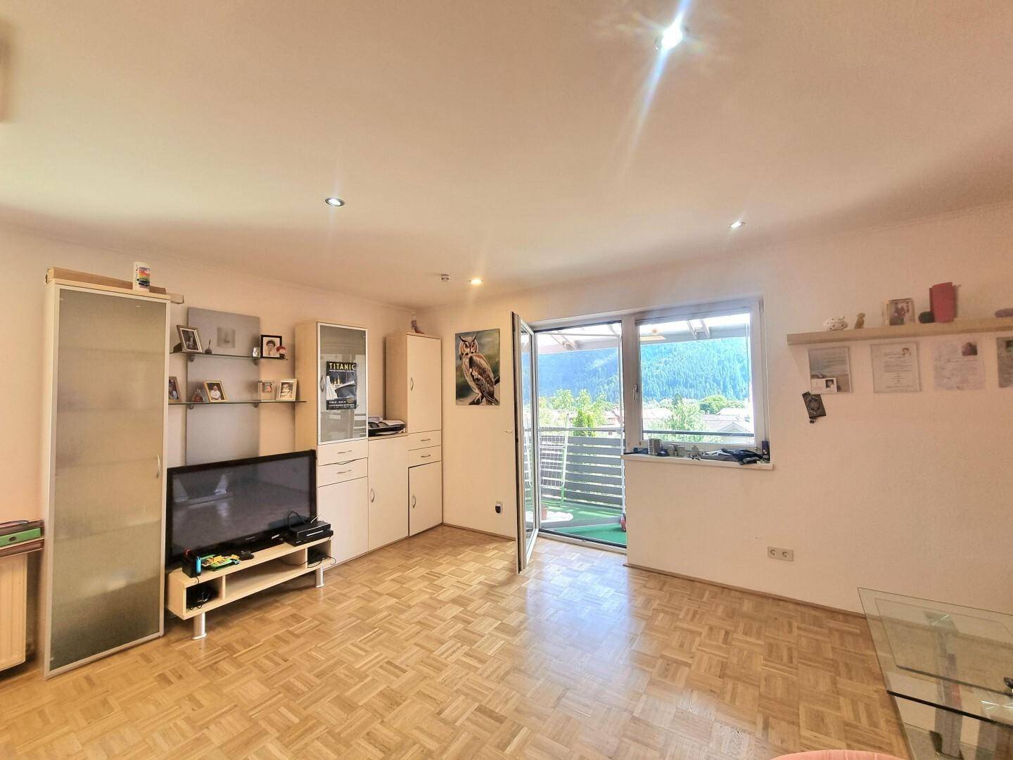 Bright Apartment with Balcony and Garden in Sunny Location