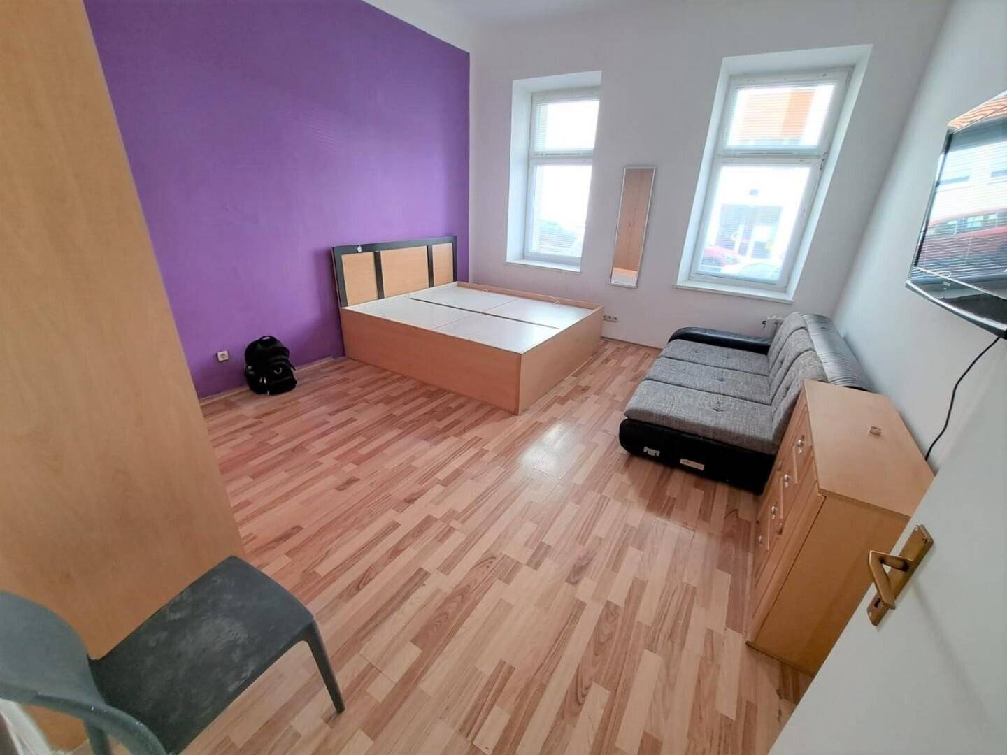 Helle Erdgeschosswohnung mit Laminat in Simmering