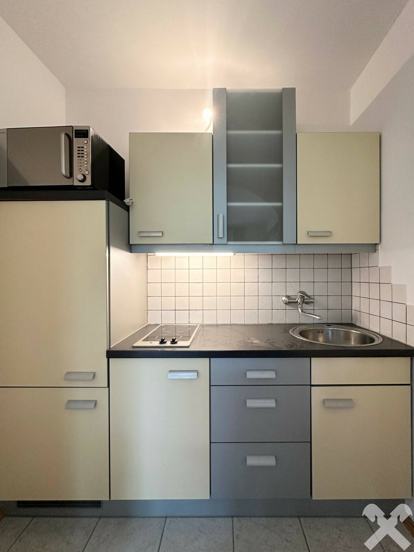 Helle Garçonnière mit Parkplatz und Lift in Graz Mariagrün