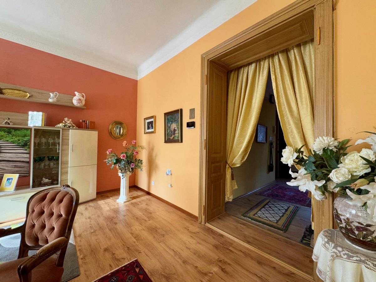 Wohnung Mödling Altbau unbefristet vermietet