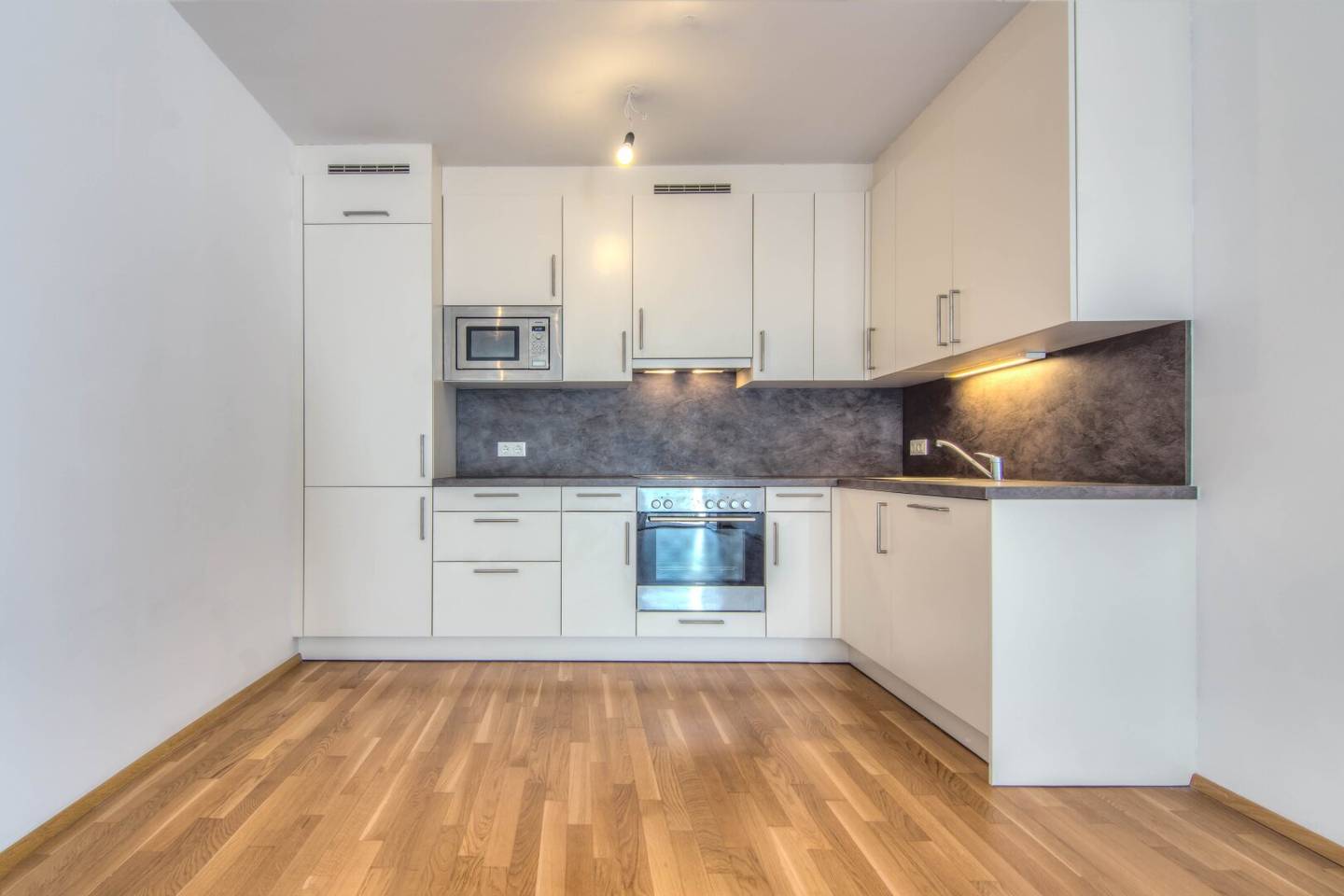 ++NEW++ Great 2-room new build apartment with loggia