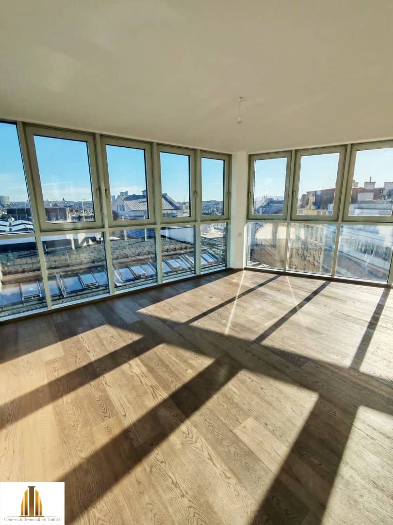 Penthouse with terrace in period building near Mariahilferstraße