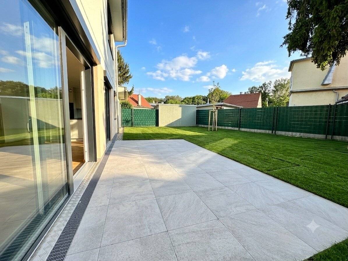 New build semi detached house with large garden and modern features