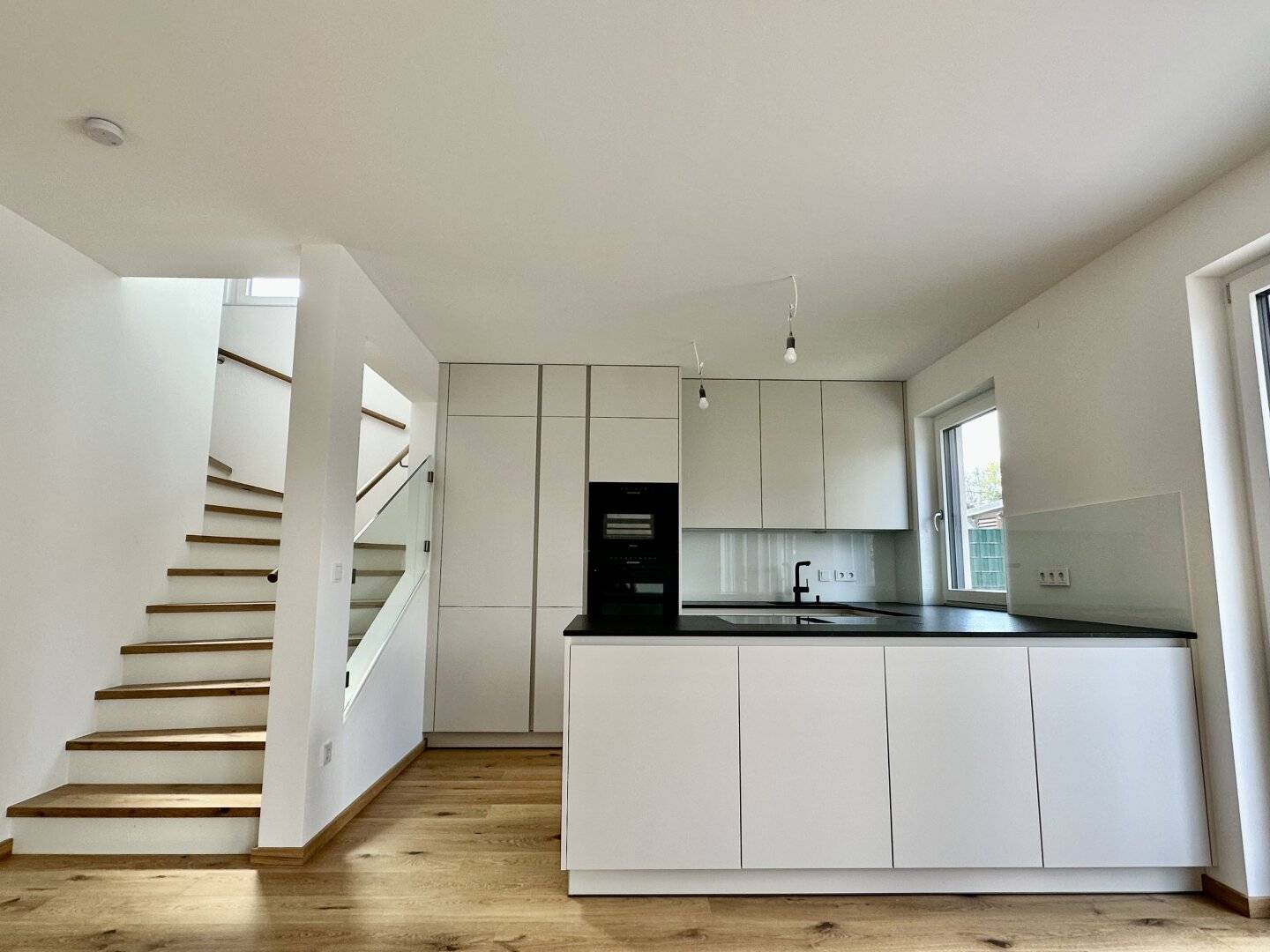 New build semi detached house with large garden and modern features