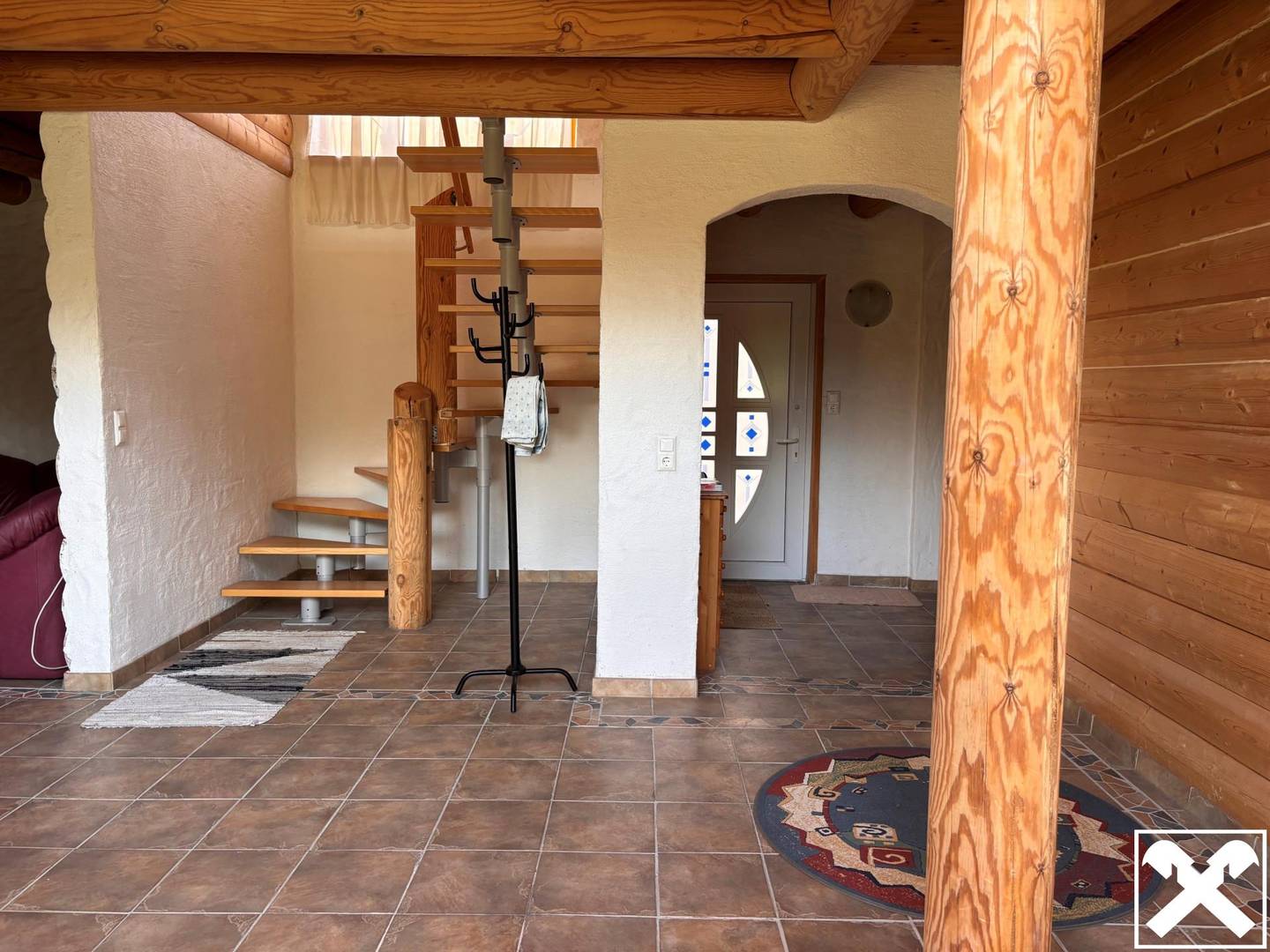 Einfamilienhaus mit Sauna und Doppelgarage in Aussichtslage
